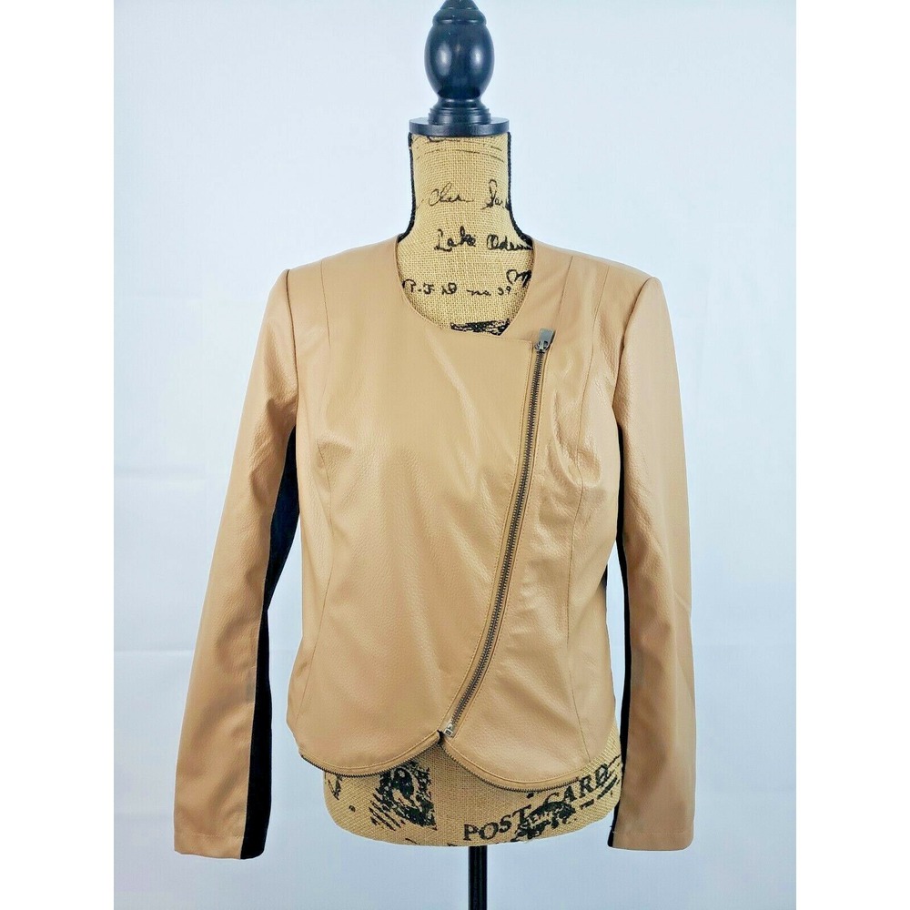 Belle Gray By Lisa Rinna Zip up Faux Leather Cropped Motorcycle Jacket Small N72
